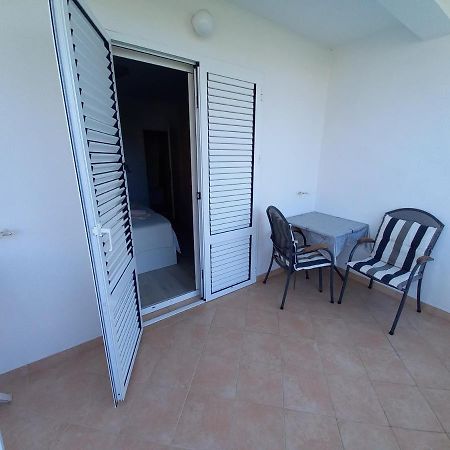 Apartmani Dijana Palit Bagian luar foto